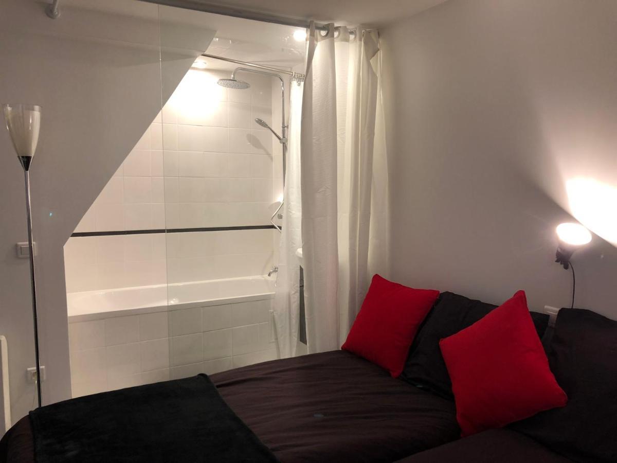 Cite Pilleux - Charming Studio In A Flowery Pedestrian Lane Paris Ngoại thất bức ảnh